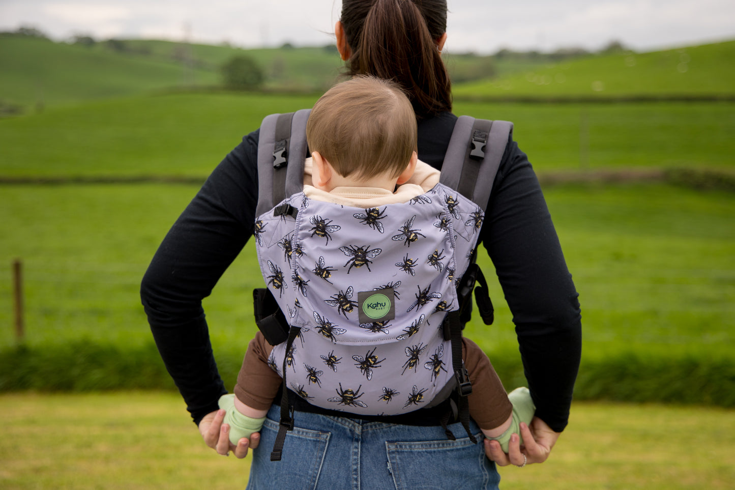 KahuBaby Sunshine Carrier - Busy Bees-Buckled carriers-KahuBaby-Koala Slings - FREE, fast UK shipping